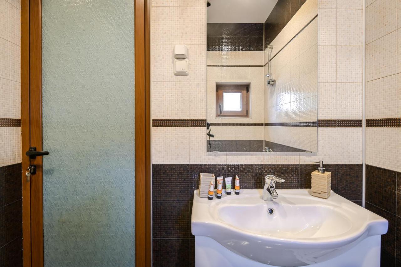 Апартаменти Designer Maisonette With Top Central Location Софія Екстер'єр фото
